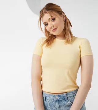 Basic Crew-Neck Crop T-Shirt