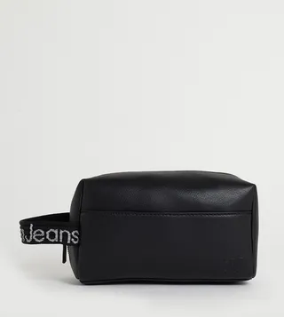 Ultralight Toiletry Bag
