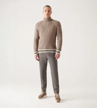 Elastic Waist Slim Fit Chinos