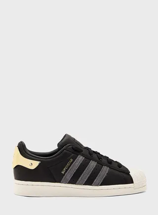 Superstar