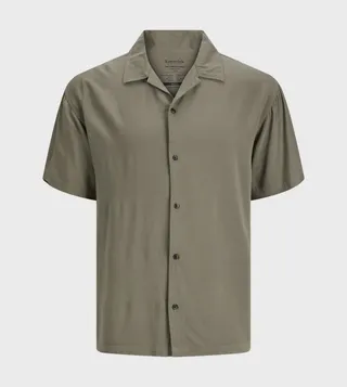 Solid Short Sleeves Shirt