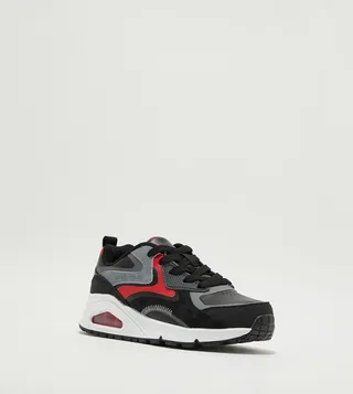 UNO Lace-Up Sneakers 