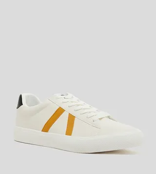 Round Toe Lace-Up Sneakers