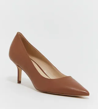 ARLENEFW22 Pointed Toe Kitten Heel Pumps