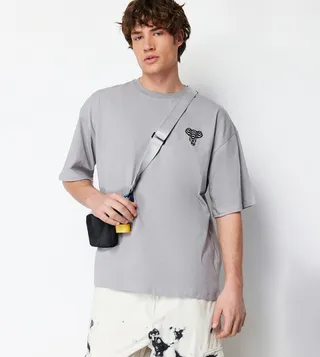 Animal Embroidered Short Sleeves T-Shirt