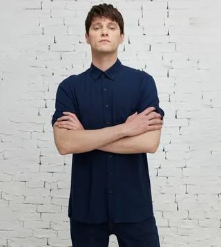 Solid Slim Fit Short Sleeves Shirt