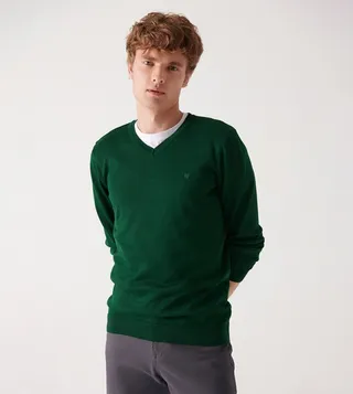 Logo Detail V-Neck Sweater