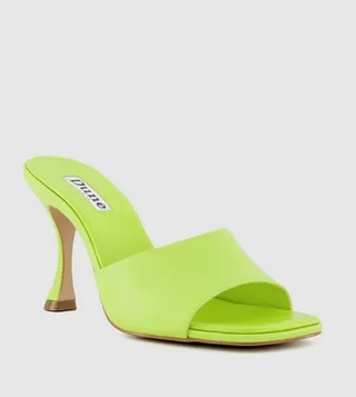 MAGAZINE Square Toe Heel Sandals