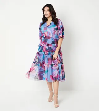 Floral Print V-Neck Tiered Mesh Midi Dress