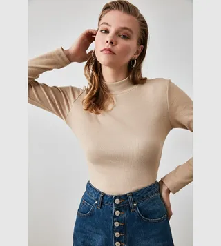 Turtleneck Ribbed Knitted Top