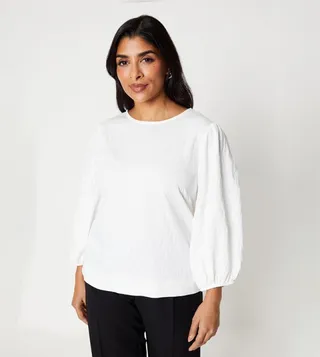 Petite Volume Sleeves Top