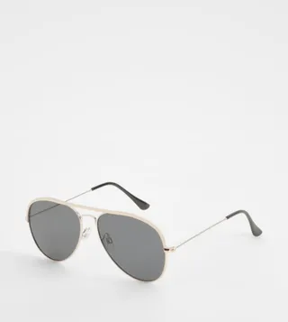 Gold Frame Aviator Sunglasses