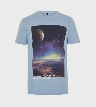Graphic Printed Short Sleeves T-Shirt