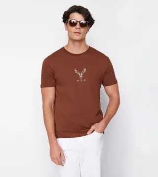 Embroidered Short Sleeves T-Shirt