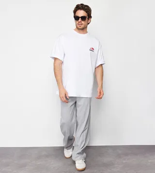 Embroidered Short Sleeves Oversized T-Shirt