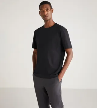 Solid Short Sleeves Comfort Fit T-Shirt