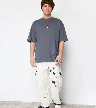 Embroidered Short Sleeves Oversized T-Shirt