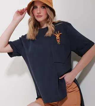 Embroidered Short Sleeves Oversized T-Shirt