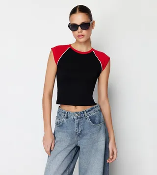 Color Block Printed Crop T-Shirt