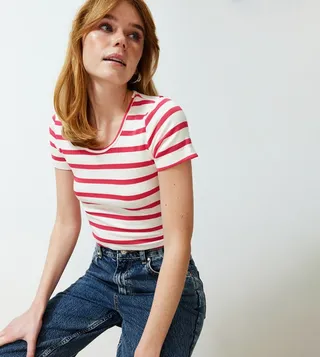 Striped Short Sleeves Crop T-Shirt
