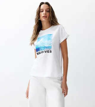 Graphic Printed Short Sleeves T-Shirt