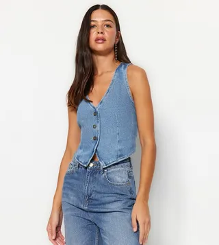 Button Detailed Crop Denim Vest