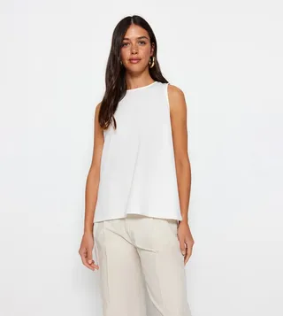 Solid Crew Neck Sleeveless Top