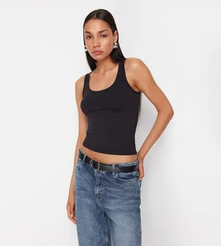 Ribbed Round Neck Tank Top