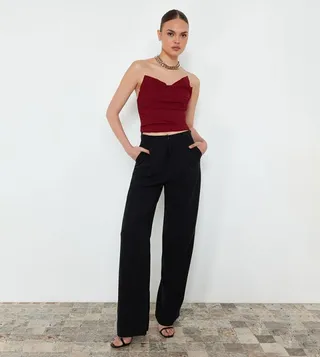 Solid Strapless Crop Top