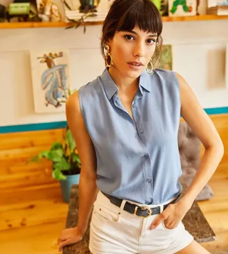 Solid Sleeveless Viscose Shirt
