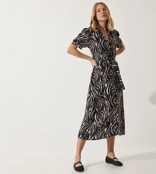 Patterned Short Sleeves Shirt Dress