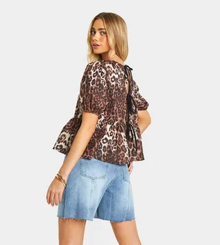 Leopard Print Puff Sleeves Tie Back Top