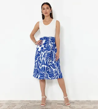 Printed Crew Neck Midi Dress