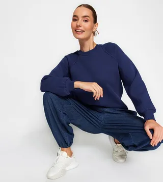 Solid Raglan Sleeves Sweatshirt