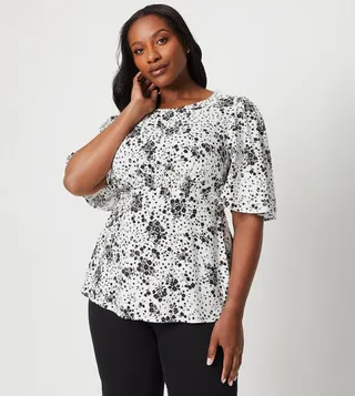 Curve Mono Ditsy Angel Sleeves Top