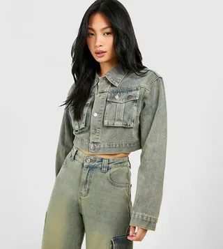 Petite Vintage Wash Cropped Denim Jacket
