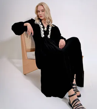 Embroidered Balloon Sleeves Maxi Dress