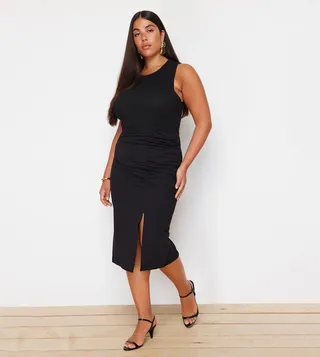 Solid Knitted Ruched Midi Dress