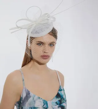 Feather Veil Detail Fascinator