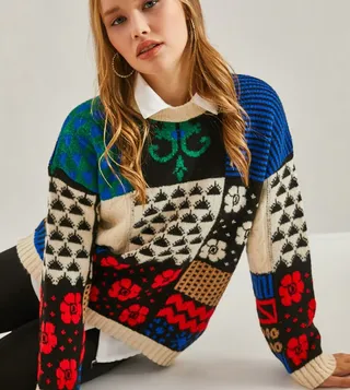 Patterned Long Sleeves Knitted Sweater