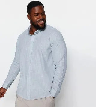 Solid Regular Fit Plus Size Shirt