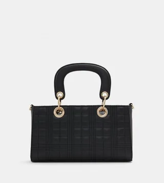 DYN Quilted Handheld Bag