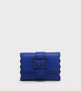 Scallop Trim Tri-Fold Wallet