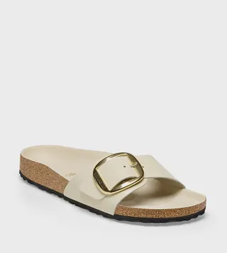 Madrid Big Buckle Natural Leather Patent High-Shine Ecru