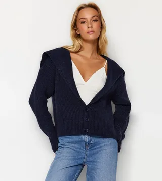 Textured Collared Knitted Cardigan