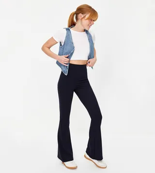 Ribbed Elastic Waist Flared Trousers
