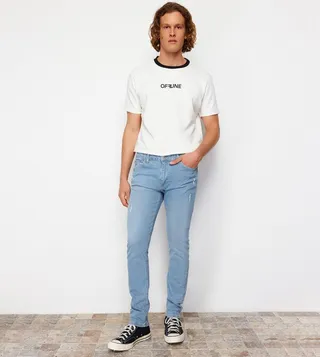 Ripped Skinny Fit Flexible Fabric Jeans
