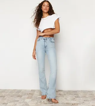 Washed High Waist Flared Jeans