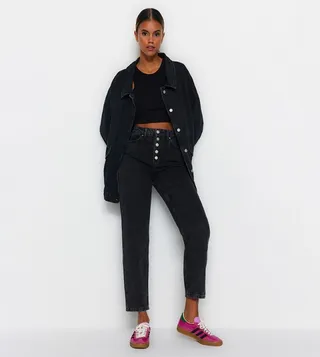 High Waist Mom Fit Jeans
