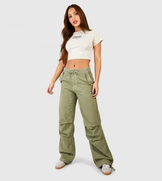 Solid High Waist Cargo Jeans